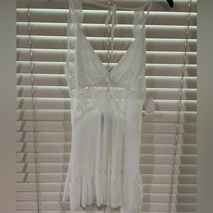 White lace In Bloom Lingerie Dress Slip (Size Small)